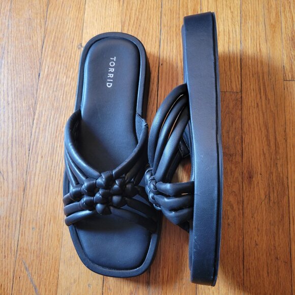 Torrid Black Crisscross Braided‎ Slide Sandals 11.5 WW Platform - Picture 1 of 7